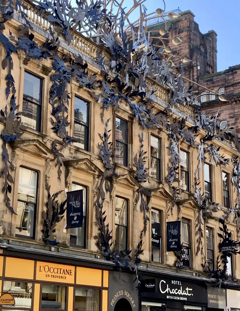 Be sure to look up to see the beautiful artwork and architecture above the shops on Buchanan Street!