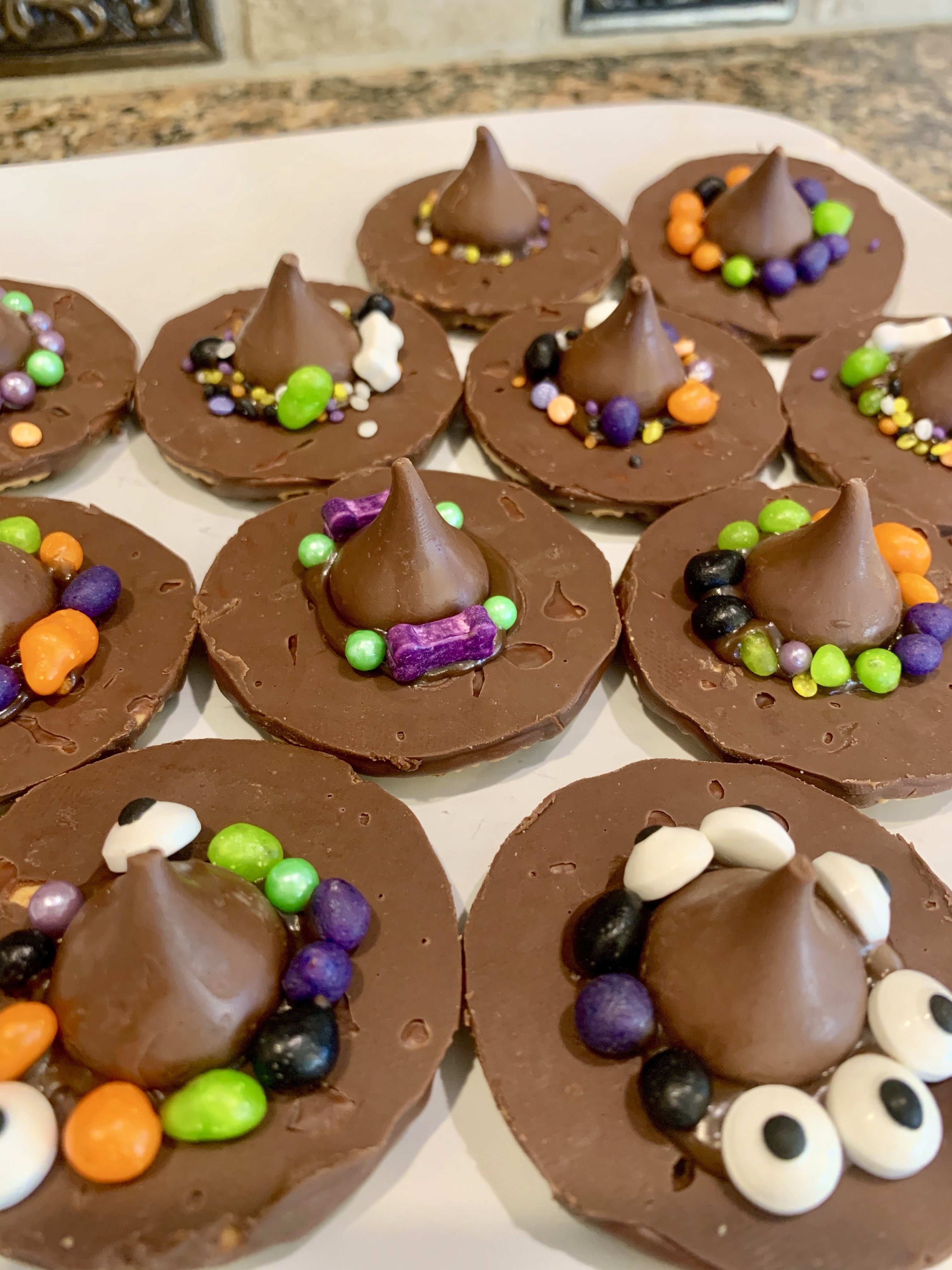 3 Quick And Easy Halloween Treats For Kids - Amy's Balancing Act