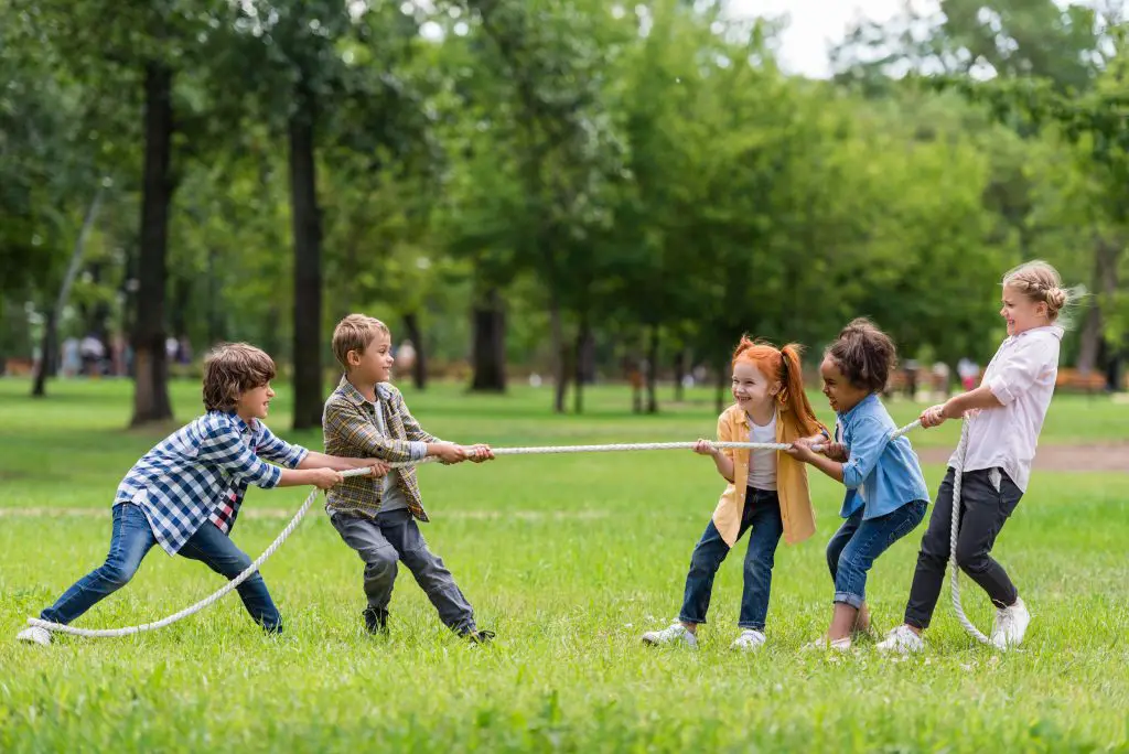 Backyard activities for kids - tug of war